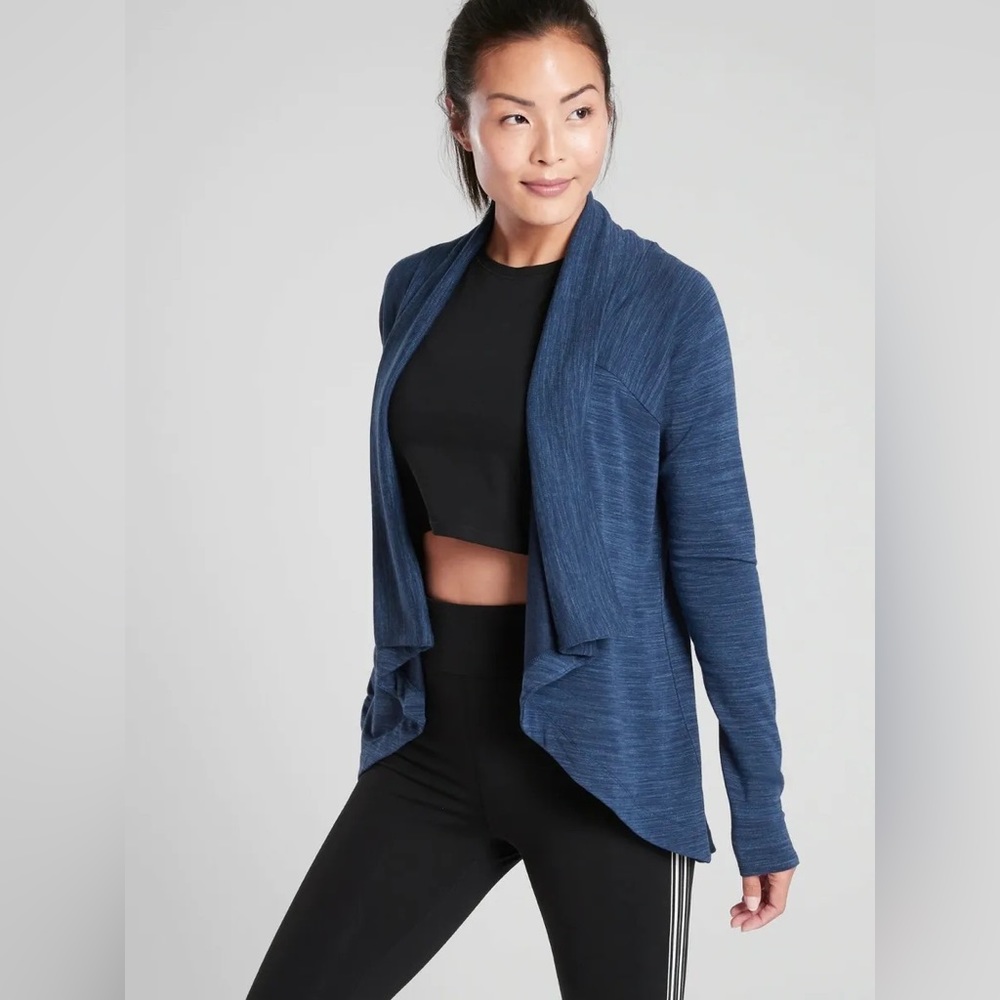 Athleta Nirvana Wear Two Ways Wrap